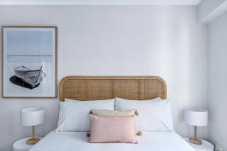 'Wylde's Treasure' Pocket-size Potts Point Design - Sydney - 8