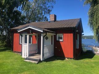Private Lake Cabin - Huskvarna - 6