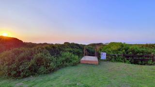 Escape to Paradise: Beachside Apartment - Jeffreys Bay - 5