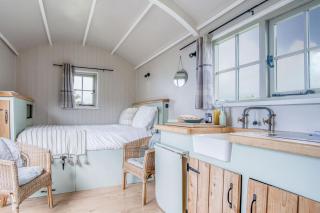 Haven View - 1 Bedroom Shepherds Hut - St Ishmaels - Saint Ishmaels - 5