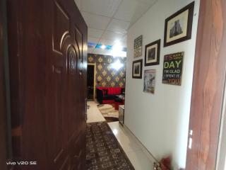 AQZ Luxury Three-Bedroom Apartment - Islamabad - 3