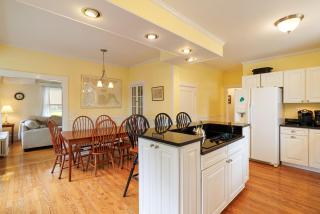 Family & Dog Friendly 4BR in Downtown NE Harbor - Millbrook - 9
