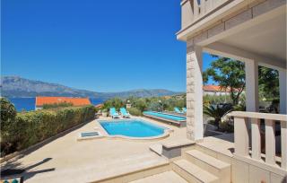 Villa Veritas - 2