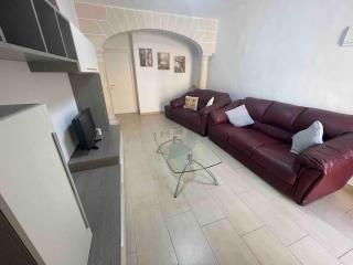 GZIRA / SLIEMA WIFI & AC ! Great Value & Location - Il-Gżira - 3