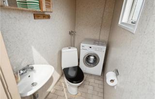 2 Bedroom Lovely Home In Otterup - 1