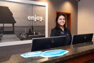Hampton Inn & Suites Jacksonville - Jacksonville - 5