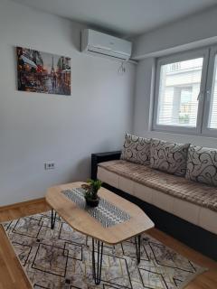 Urban Haven - 9
