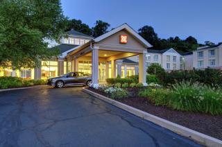 Hilton Garden Inn Norwalk - Norwalk - 0