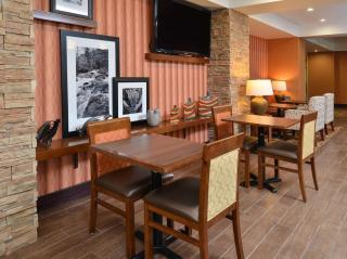 Hampton Inn Ottumwa - Ottumwa - 6