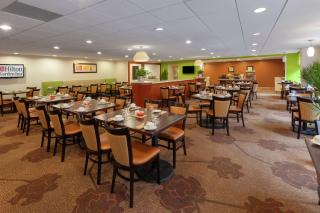 Hilton Garden Inn Pittsburgh University Place - Pittsburgh - 4