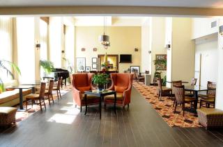 Hampton Inn & Suites Redding - Redding - 8