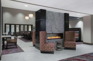 Hampton Inn & Suites Reno/Sparks - Reno - 5