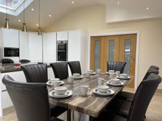 New Luxury Modern House near Airport Free Parking - Luton - 6