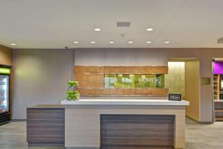 Home2 Suites by Hilton Rochester Mayo Clinic Area - Rochester - 1