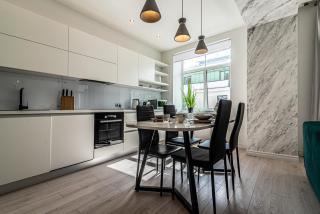 Stylish Old Town apartment - Riga - 5