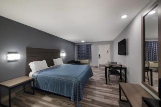 Americas Best Value Inn Buda - 9