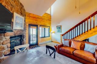 Silver Lodge A & B - 0