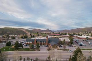 DoubleTree by Hilton Hotel Park City - The Yarrow - Park City - 8