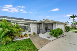 The Turquoise Turtle - Cape Coral - 7