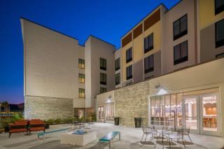 Hilton Garden Inn Brunswick - Brunswick - 9