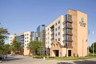 Embassy Suites by Hilton St Louis Airport - Bridgeton - 0
