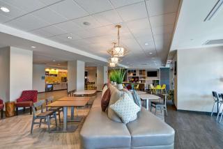 Home2 Suites By Hilton Tampa USF Near Busch Gardens - Tampa - 4