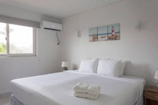 *NEW 3BR 2.5BA Villa w/Pool in Palm Beach - Palm-Eagle Beach - 1