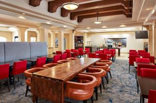 Hilton Garden Inn Valencia Six Flags - Valencia - 2