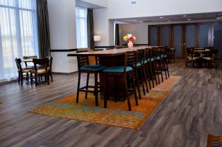 Hampton Inn & Suites Truro, NS - Truro - 2