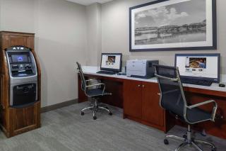 Hampton Inn Woodbridge - 7