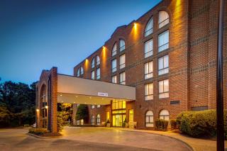 Embassy Suites Williamsburg - Williamsburg - 9