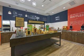 Hampton Inn Peterborough - Peterborough - 2
