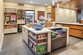 Hilton Garden Inn Toronto-Oakville - 8