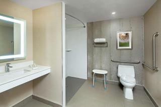 Hilton Garden Inn Toronto-Oakville - Oakville - 2