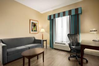 Hilton Garden Inn Toronto/Vaughan - Vaughan - 1