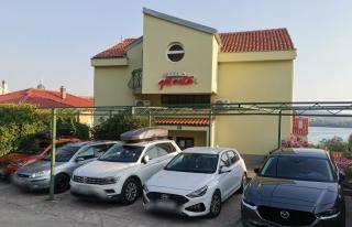 Apartments Marta - Žaborić - 9