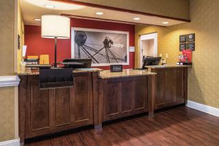 Hampton Inn & Suites Charlotte Arrowood Rd - Charlotte - 5