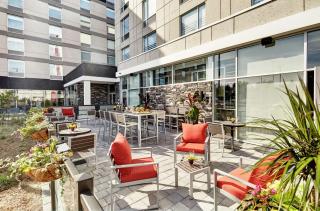 Hilton Garden Inn Toronto/Brampton West, Ontario, Canada - 7