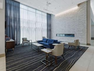 DoubleTree by Hilton Charlottesville - Charlottesville - 4