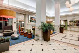 Hilton Garden Inn Toronto/Mississauga - Mississauga - 3