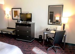 Hampton Inn & Suites Tulsa/Tulsa Hills - Tulsa - 1