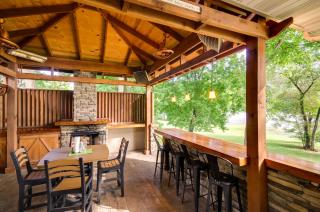 TroutFest Anglers Retreat on White River with Deck - Cotter - 9