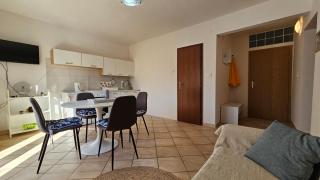 Apartments Gardelin Paklenica - Seline - 3