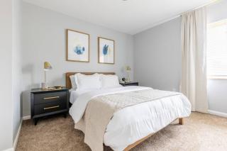 Exclusive NEW Listing! Maple Heights Charm - Maple Heights - 8