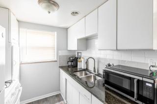 Exclusive NEW Listing! Maple Heights Charm - Maple Heights - 3