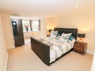 Central 2 Bed Ground floor Appt - Buxton - 3