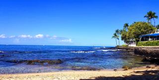 DOWNTOWN HAWAIIAN PARADISE CONDO with Hot Tub, Pool & Beach - Kona Islander Inn - Kailua-Kona - 6