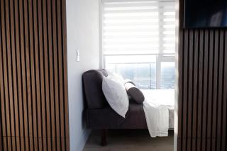 Modern luxury Waterfront Condo - Mississauga - 2