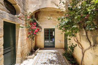Dar tal-Patri Farmhouse with Private Pool - Għammar - 8