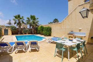 Dar ta' Censina Villa with Private Pool - Għasri - 0